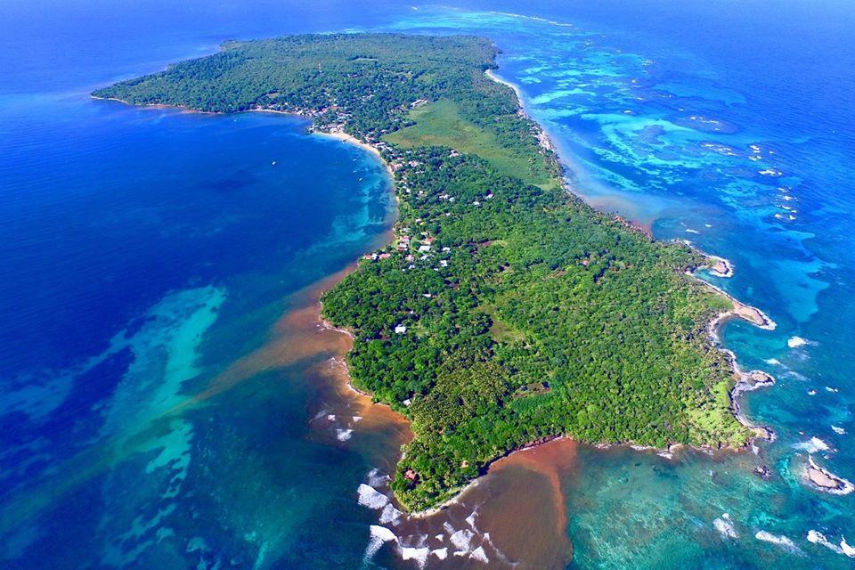 The Lighthouse Hotel Pulau Little Corn Bagian luar foto